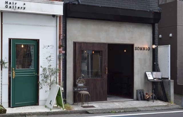 【新店情報】荻窪5丁目のカフェ＆バー「Bar SOMNIO」（ランチはタイ料理！）